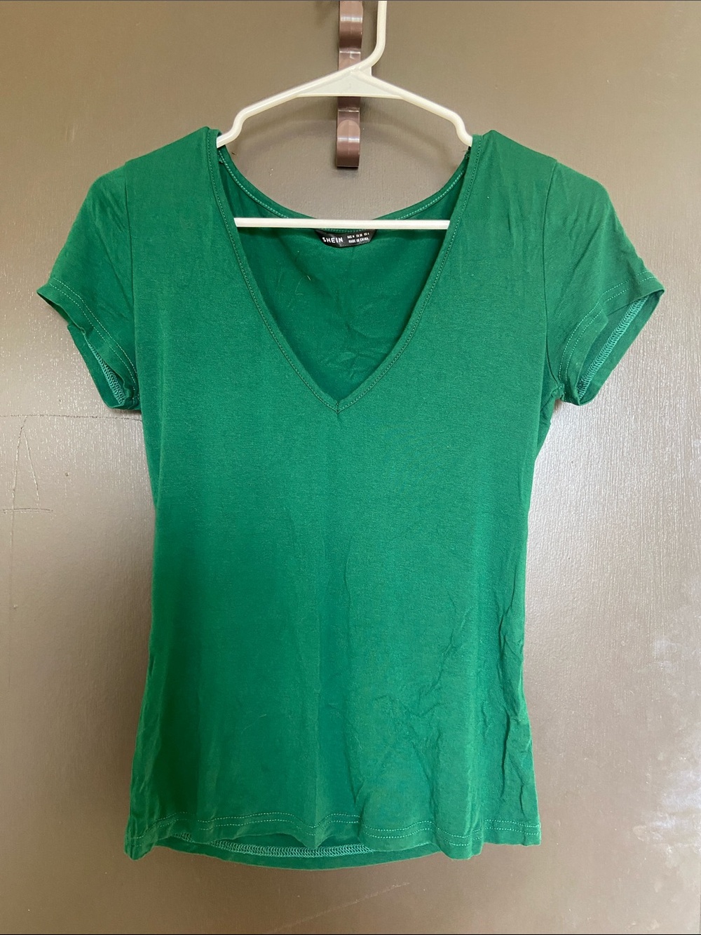 Green V-Neck Short Sleeve Top